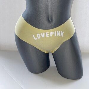 Victoria’s Secret Pink No Show Seamless Cheekster Panty Underwear. NWT
